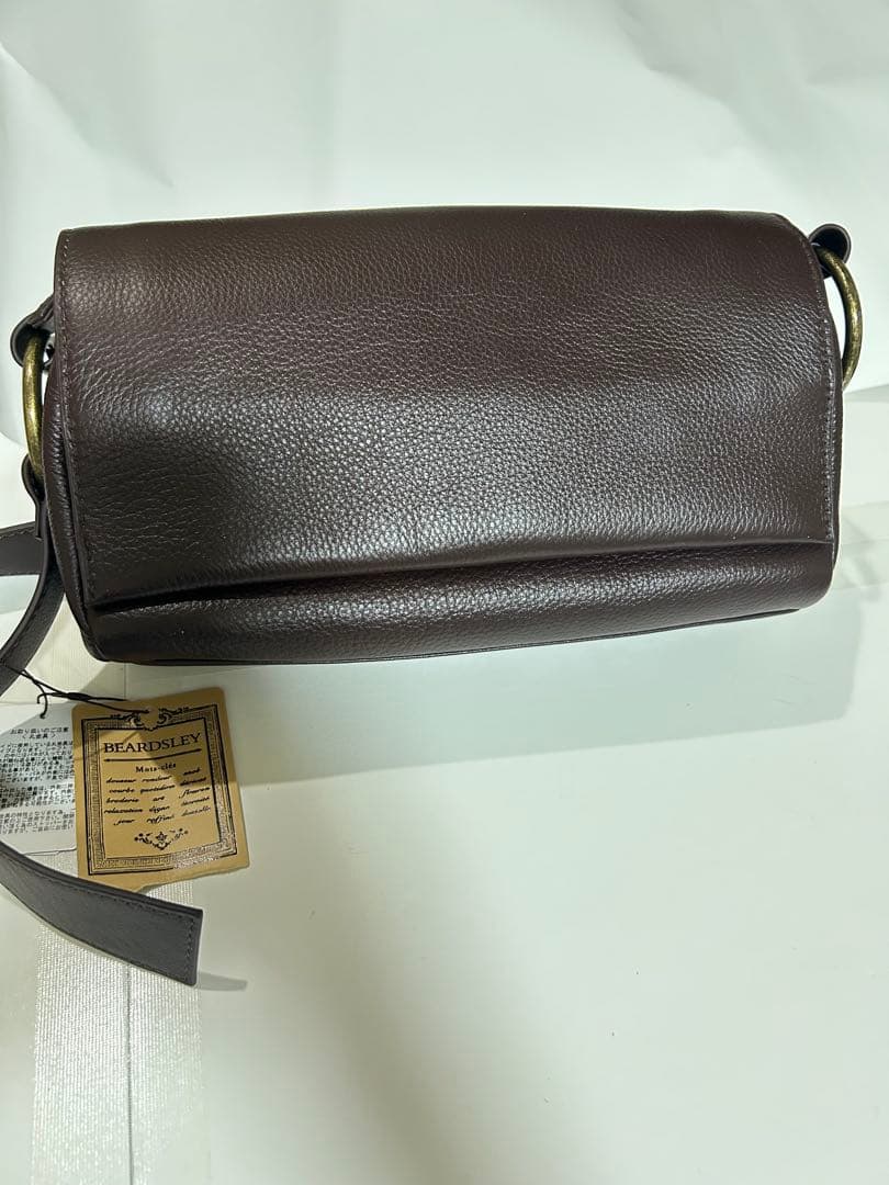 BEARDSLEY ビアズリー レザーボディバッグ　ブラウン