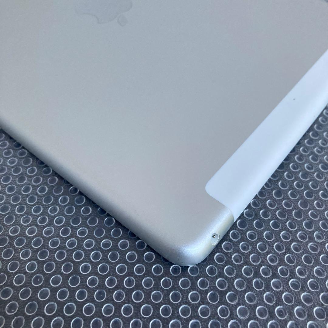 756【早い者勝ち】電池最良好☆iPad8 第8世代 32GB SIMフリー☆