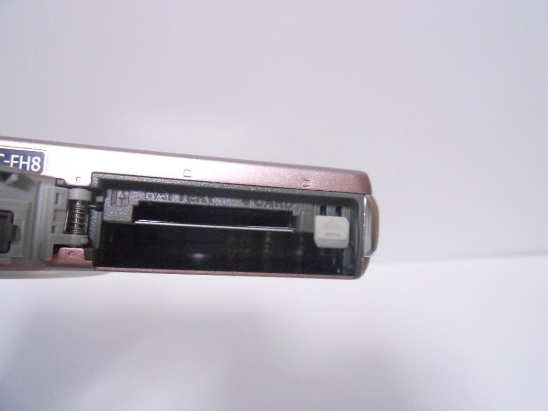 【お値下げ歓迎】Panasonic LUMIX DMC-FH8 ピンク