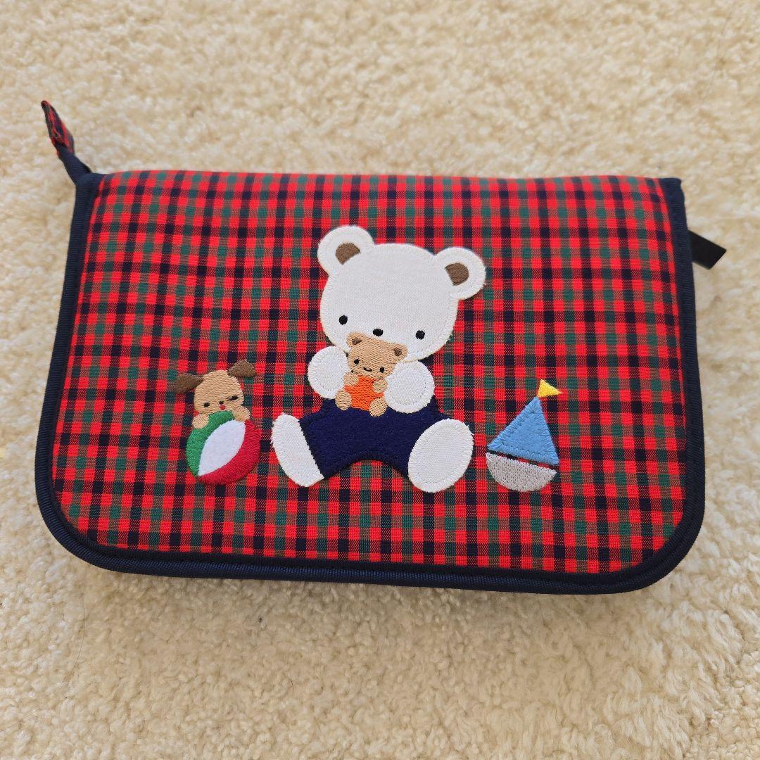 ファミリア　Familiar　刺繍ポーチ　母子手帳