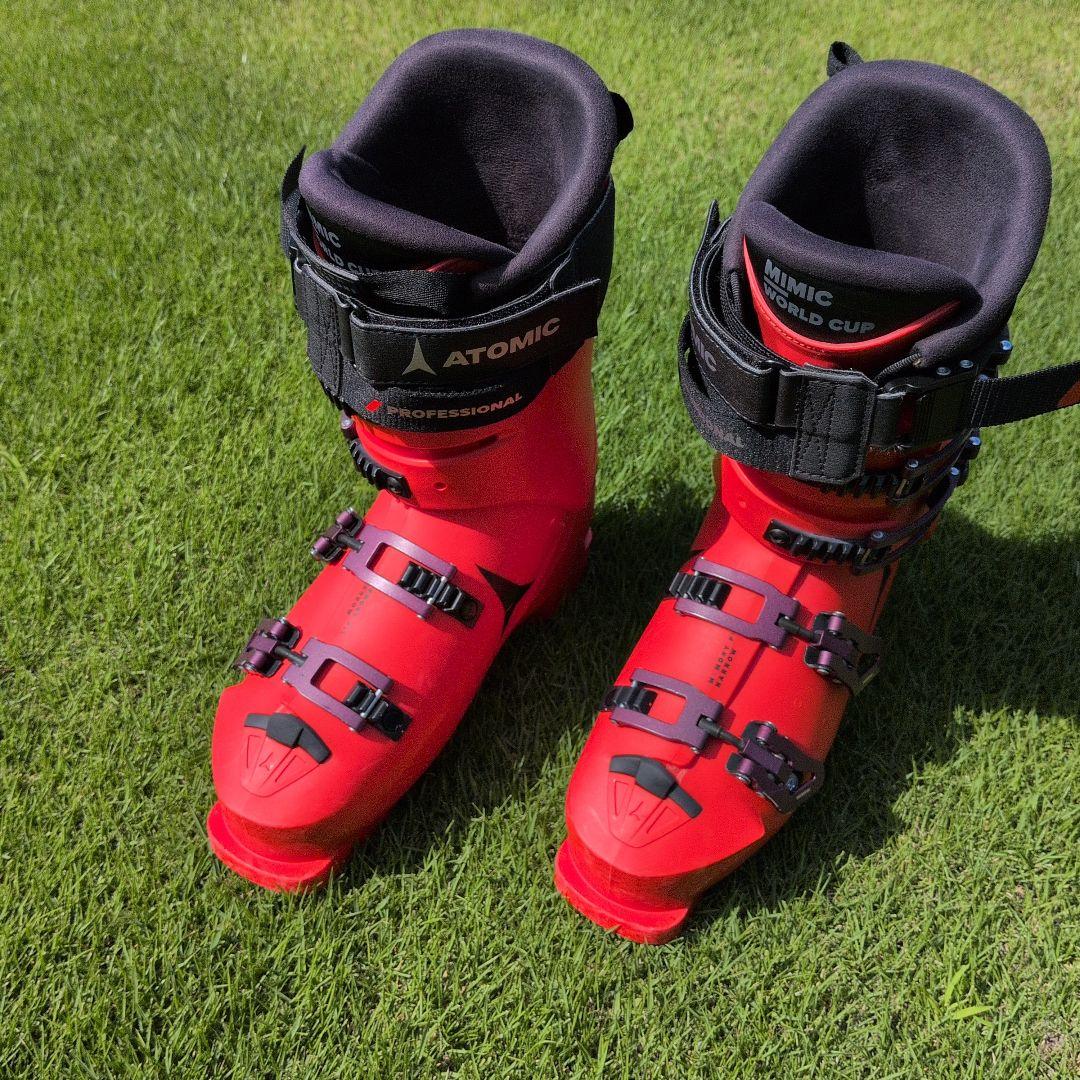 ATOMIC RRDSTRR　CS130スキーブーツ 赤