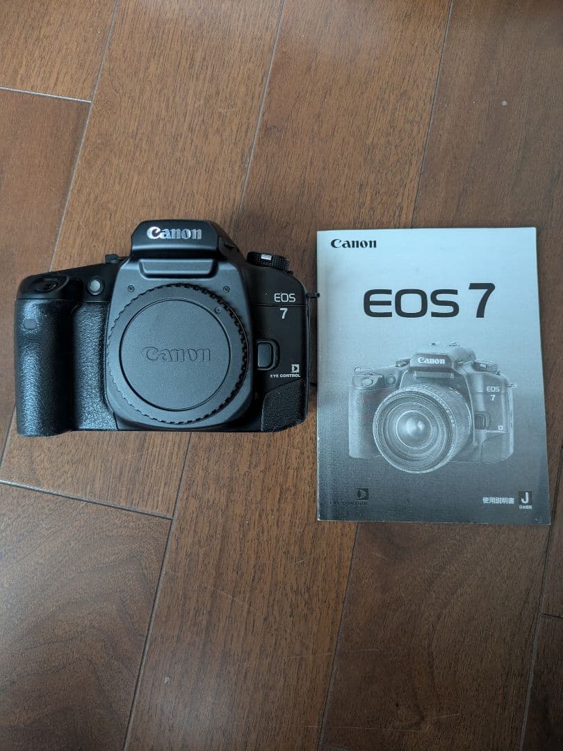 Canon EOS 7 フィルム一眼レフカメラ