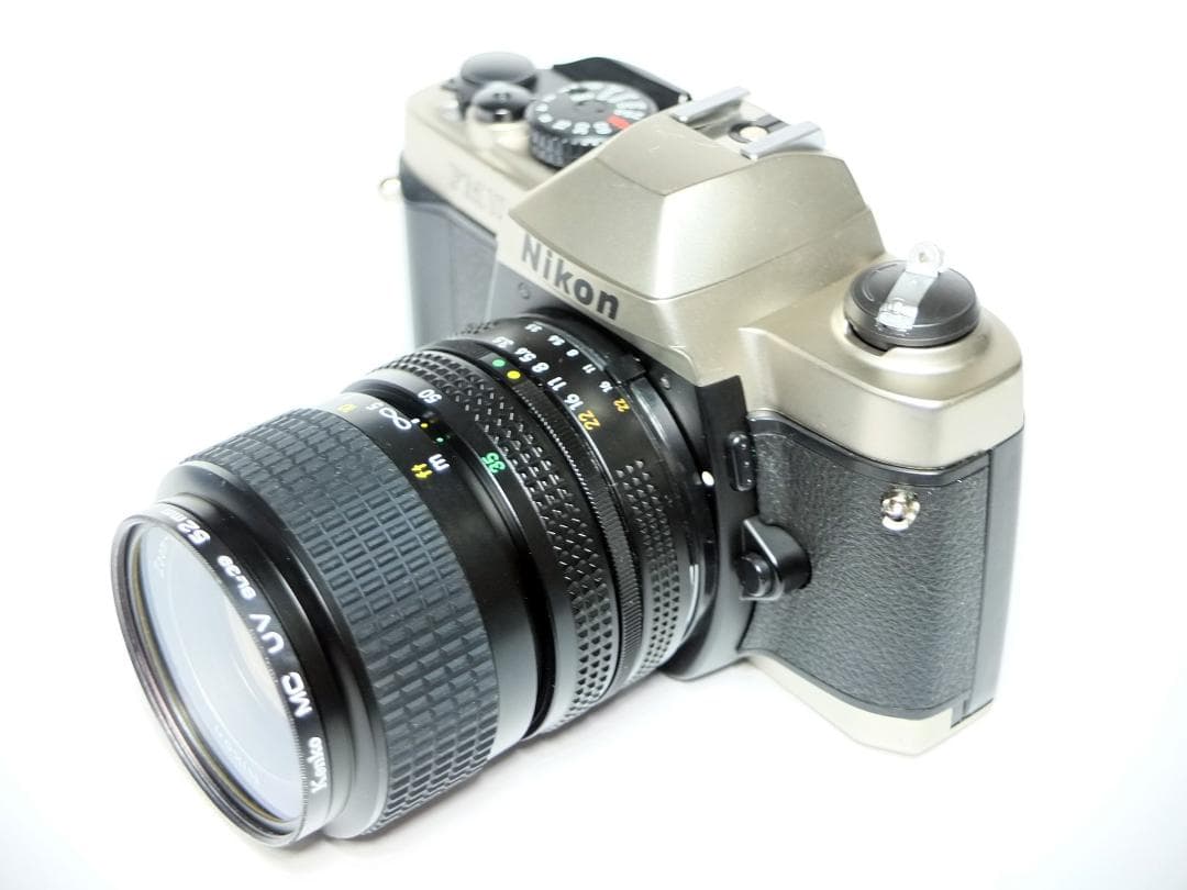 【実写確認整備品】NikonFM10／35mm-70mmf3.5-4.8UVF付