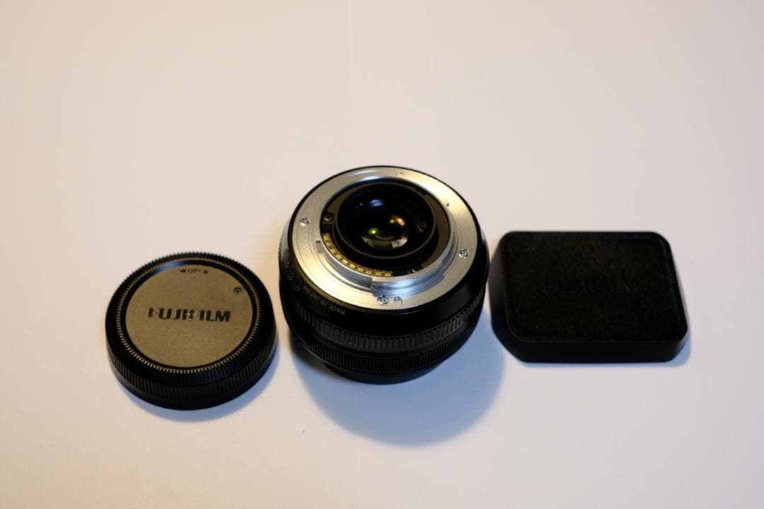 富士フィルム　広角レンズ FUJINON XF18mm F2R 保護フィルター付