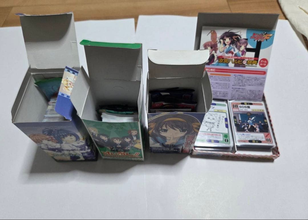 ○けいおん！涼宮ハルヒの憂鬱などトレーディングカードセット(542枚)おまけ付き