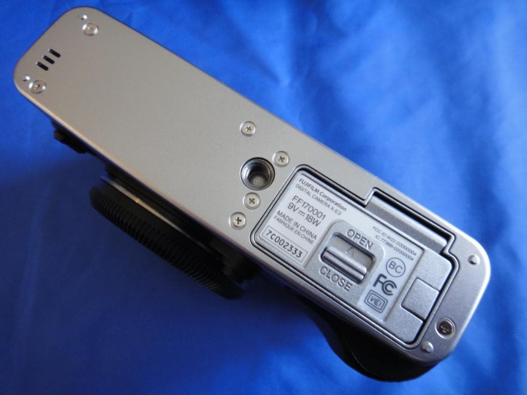 FUJIFILM フジフィルム X-E3