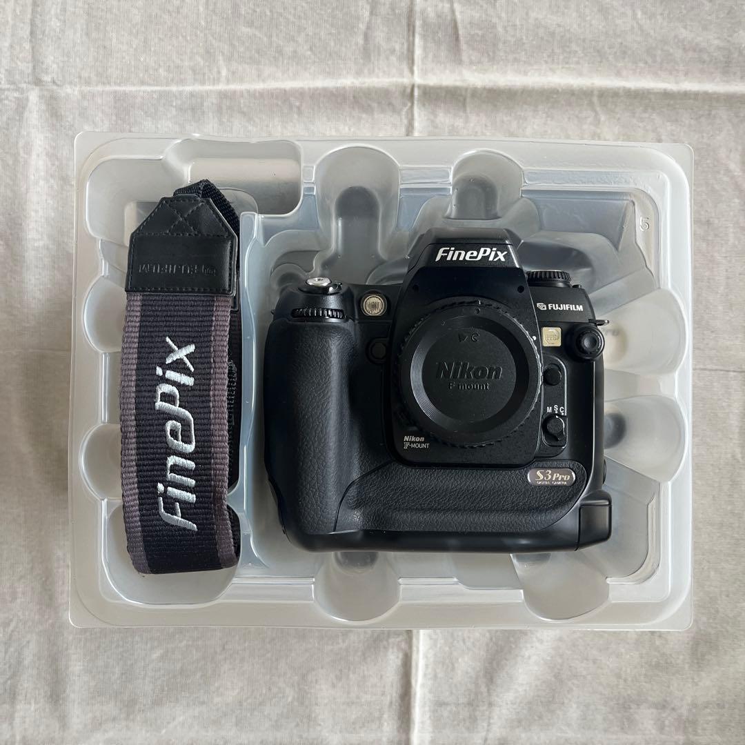 ふ*ー様 ［FUJI × Nikon］FinePix S3 Pro