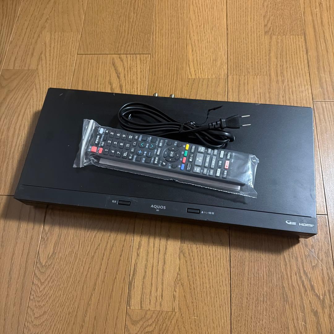 動作品　2B-C10EW1 シャープ　BDレコーダー