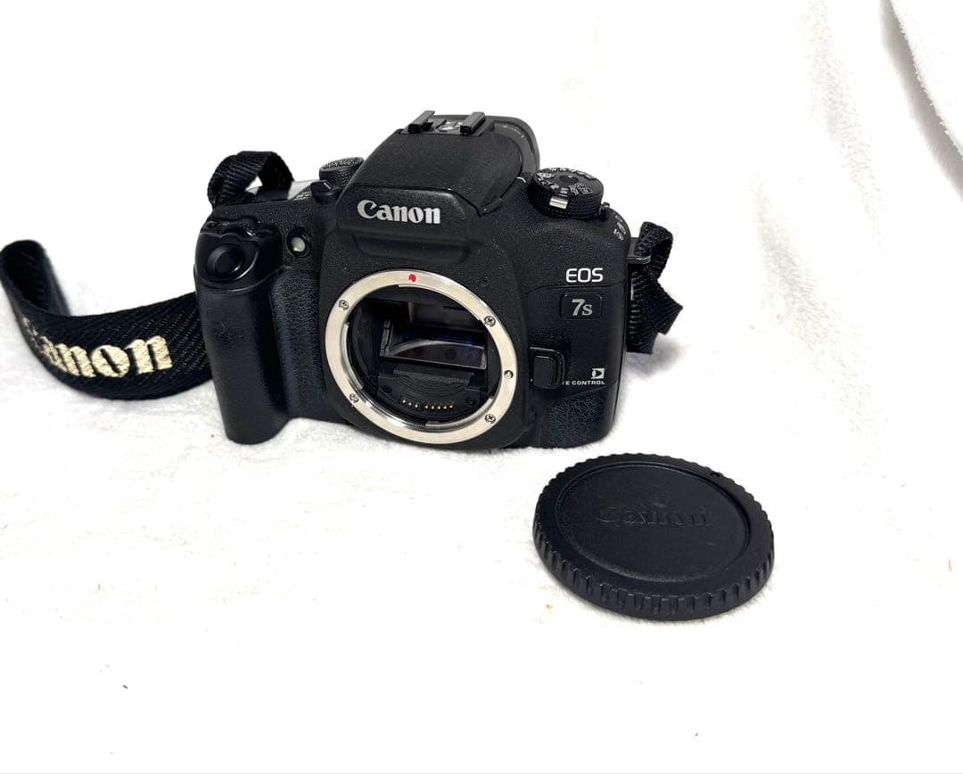 フィルムカメラ Canon EOS 7s #B14