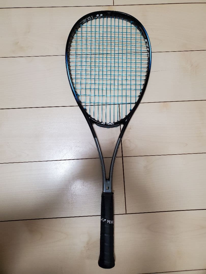 YONEX ナノフォース8Vレブ【美品】