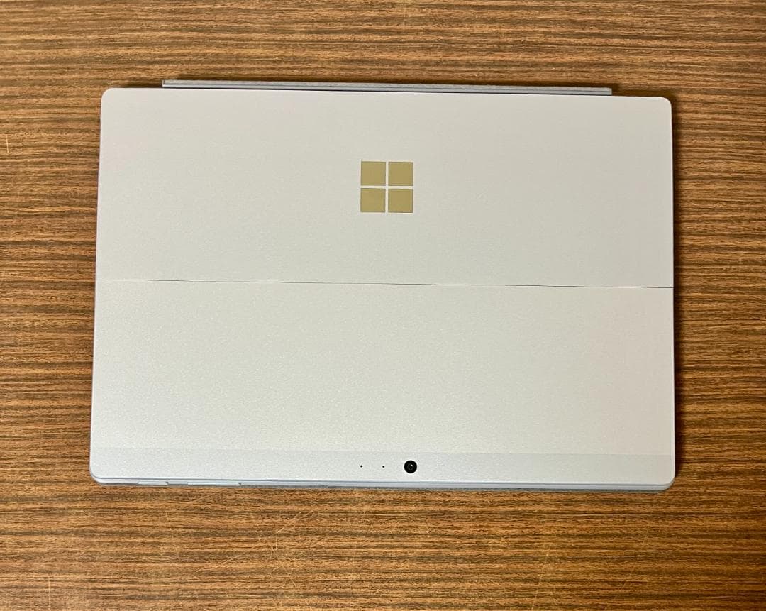 【100%・高性能・LTE対応】Surface Pro 5 8GB/256GB