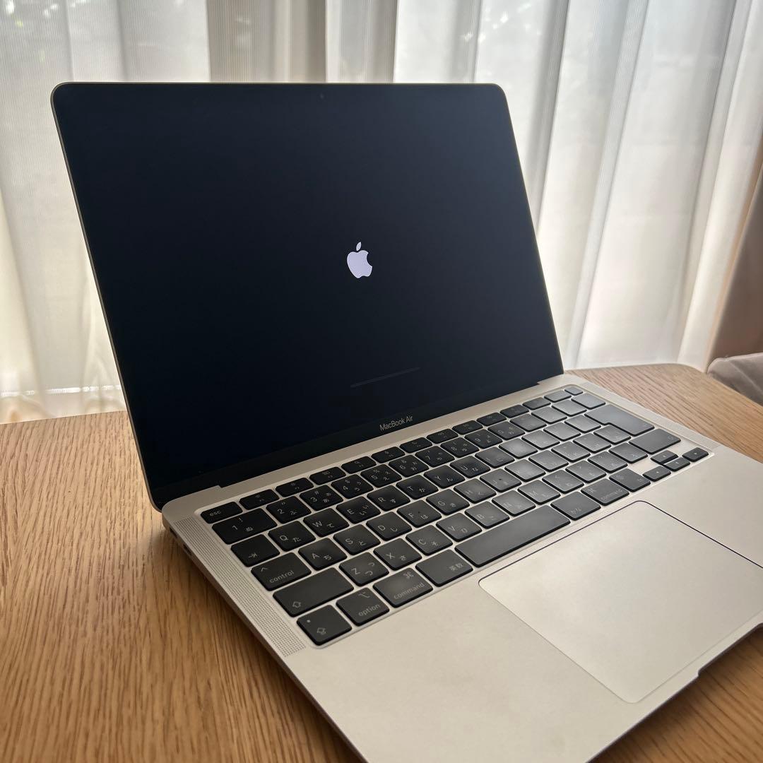 MacBook Air M1 8コアCPU 7コアGPU 13インチ256GB