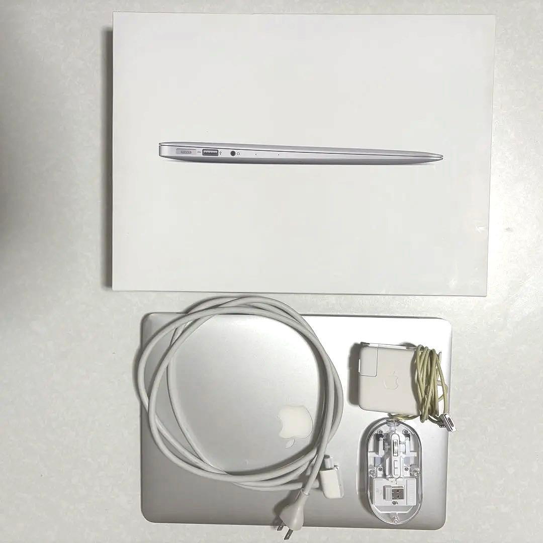 MacBookAir13 early2015 Core i5 8GB おまけ付き