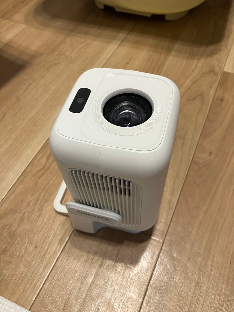 【ほぼ未使用】プロジェクター CINEMAGE CUBE