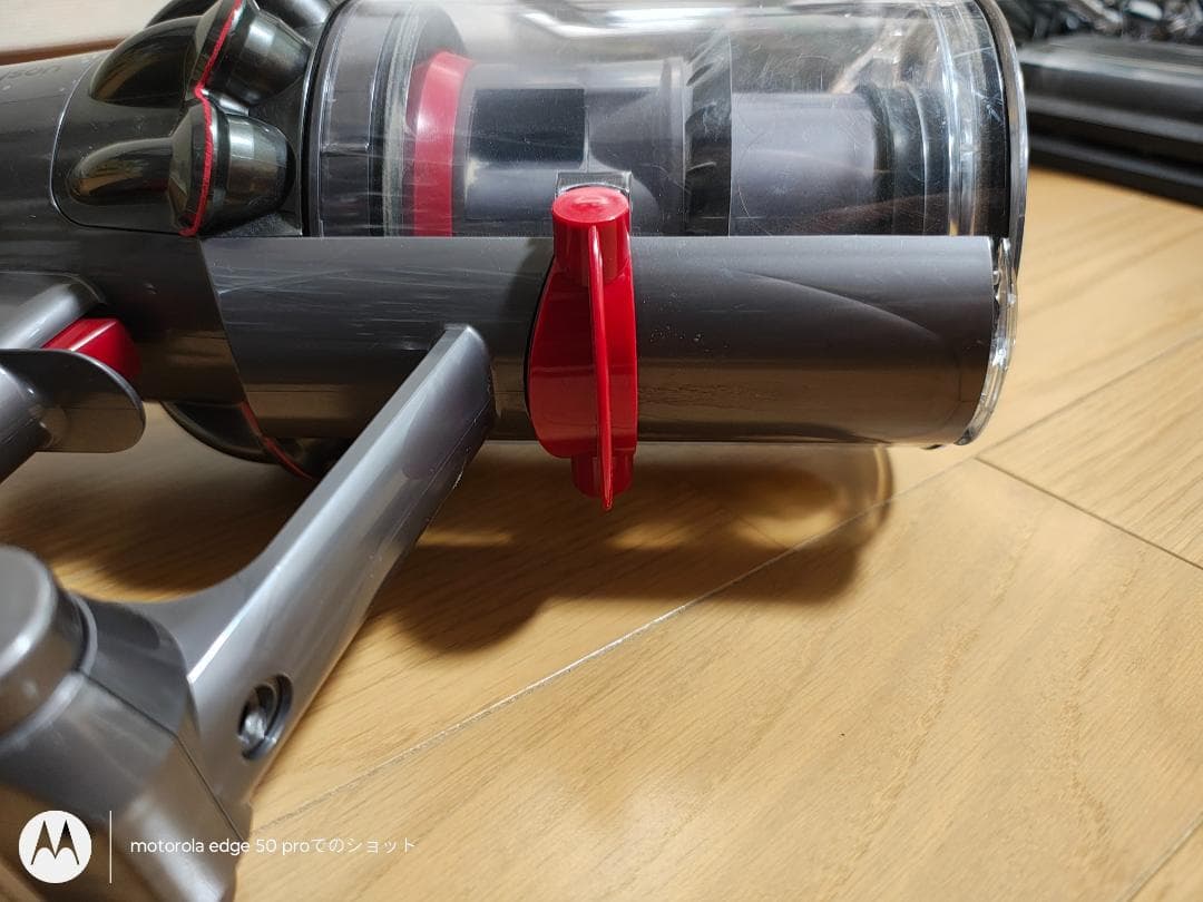 ダイソン★コードレス掃除機★V10本体★ＳV12★バッテリー新品と大差なし★1