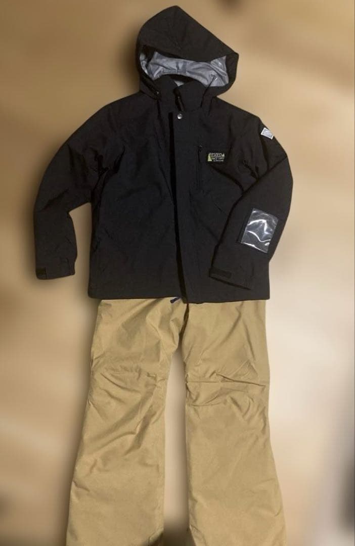 スキーウェア　150 男児