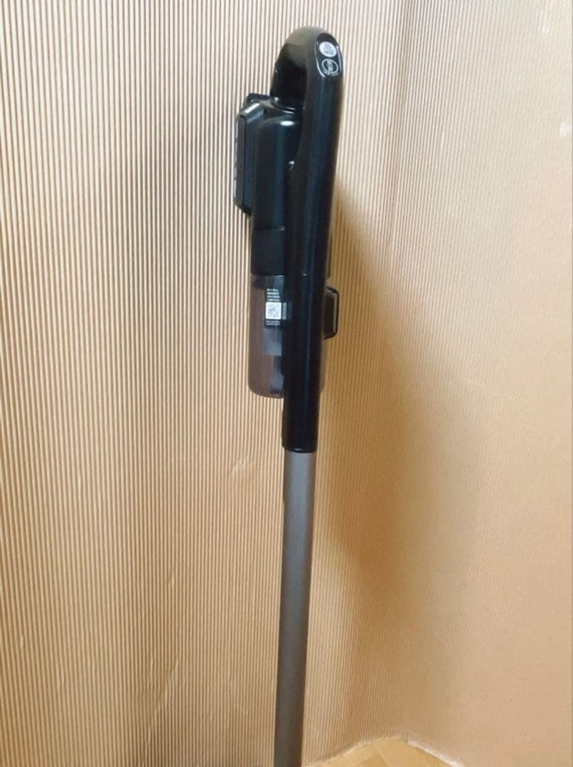 SHARP 充電式スティック掃除機 EC-FR7