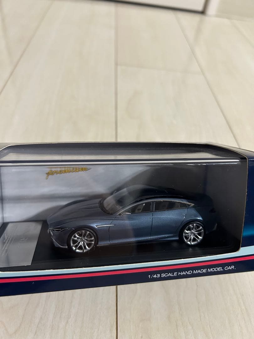 MAZDA SHINARI 1/43 スケールモデルカー