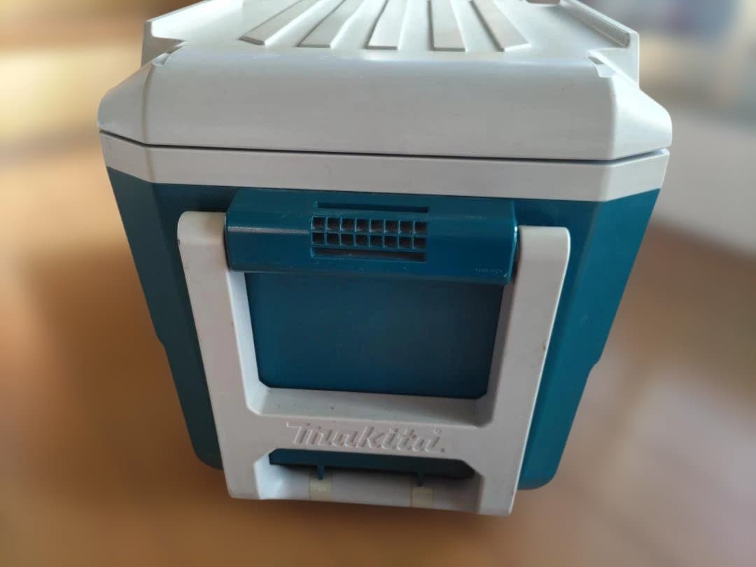 Makita 冷温庫 CW180D