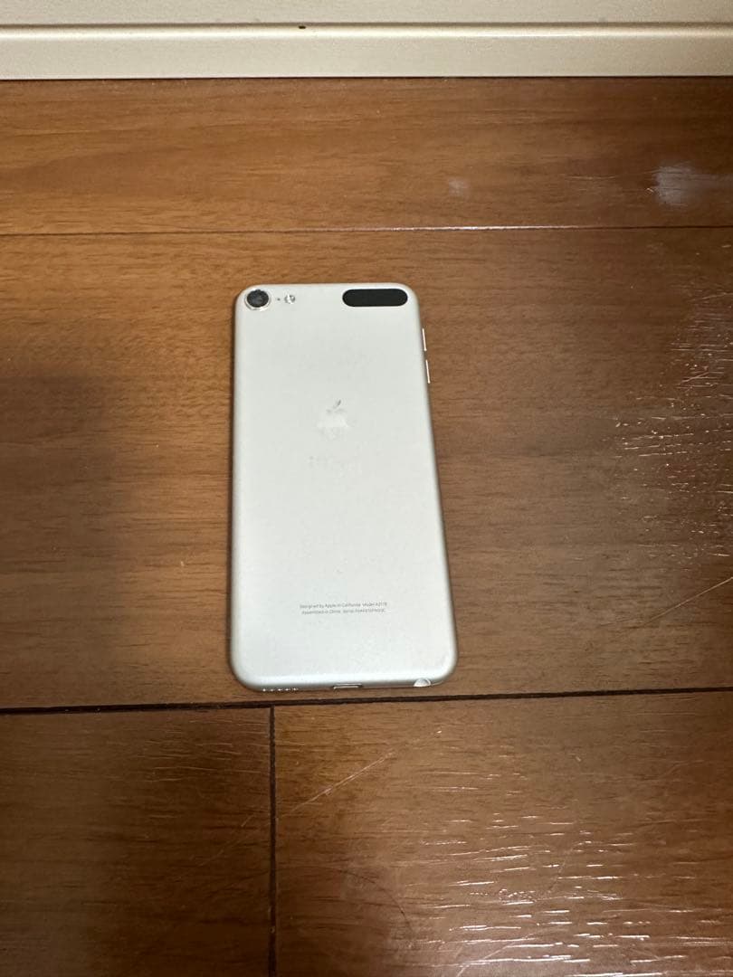 ②7世代 iPod touch 32GB
