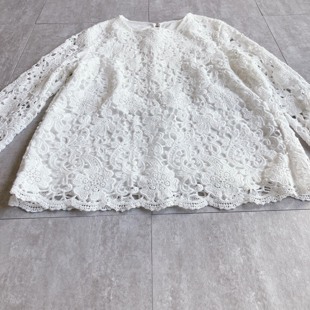 【極美品】TOMORROWLAND collection レーストップス　白　S