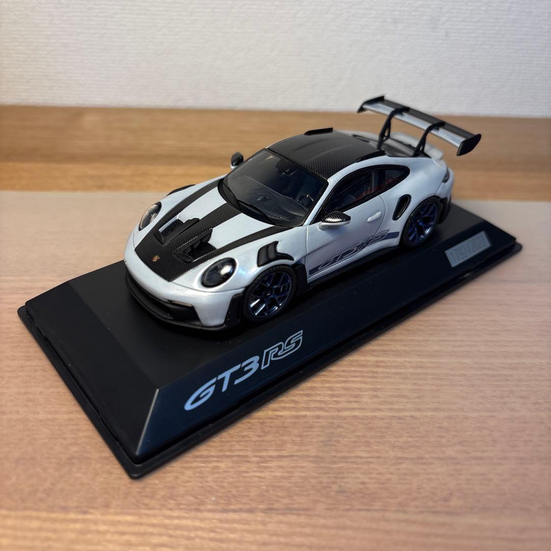 porsche ポルシェ　911 GT3 RS 1/43 ミニカー　アイスグレー