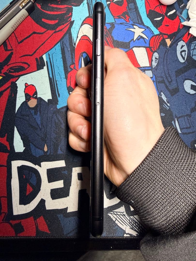 iPhone 8 64GB ブラック バッテリー最大容量86%