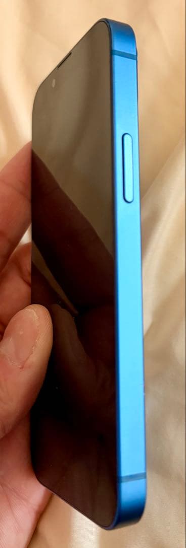 Apple iPhone 13 mini 青　ケース付