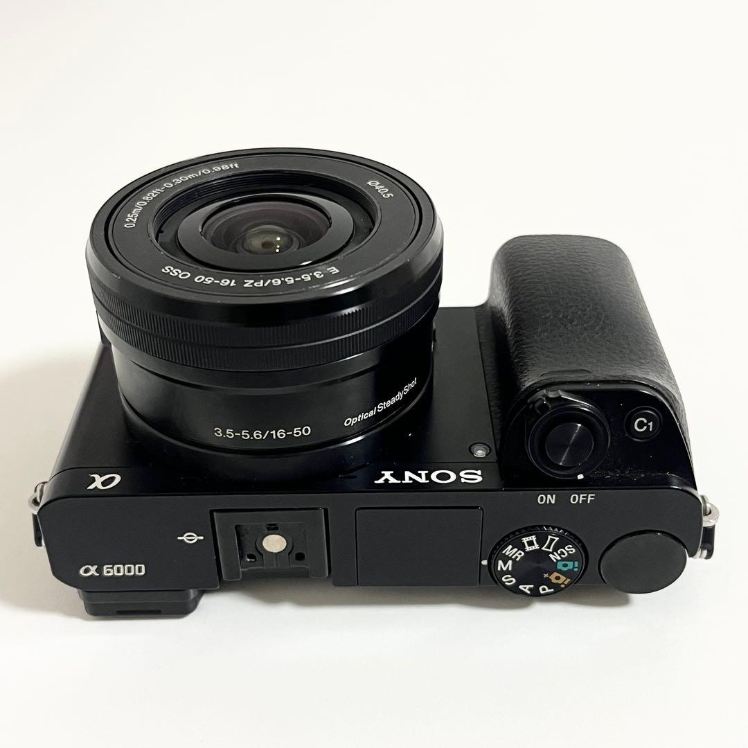 SONY α6000