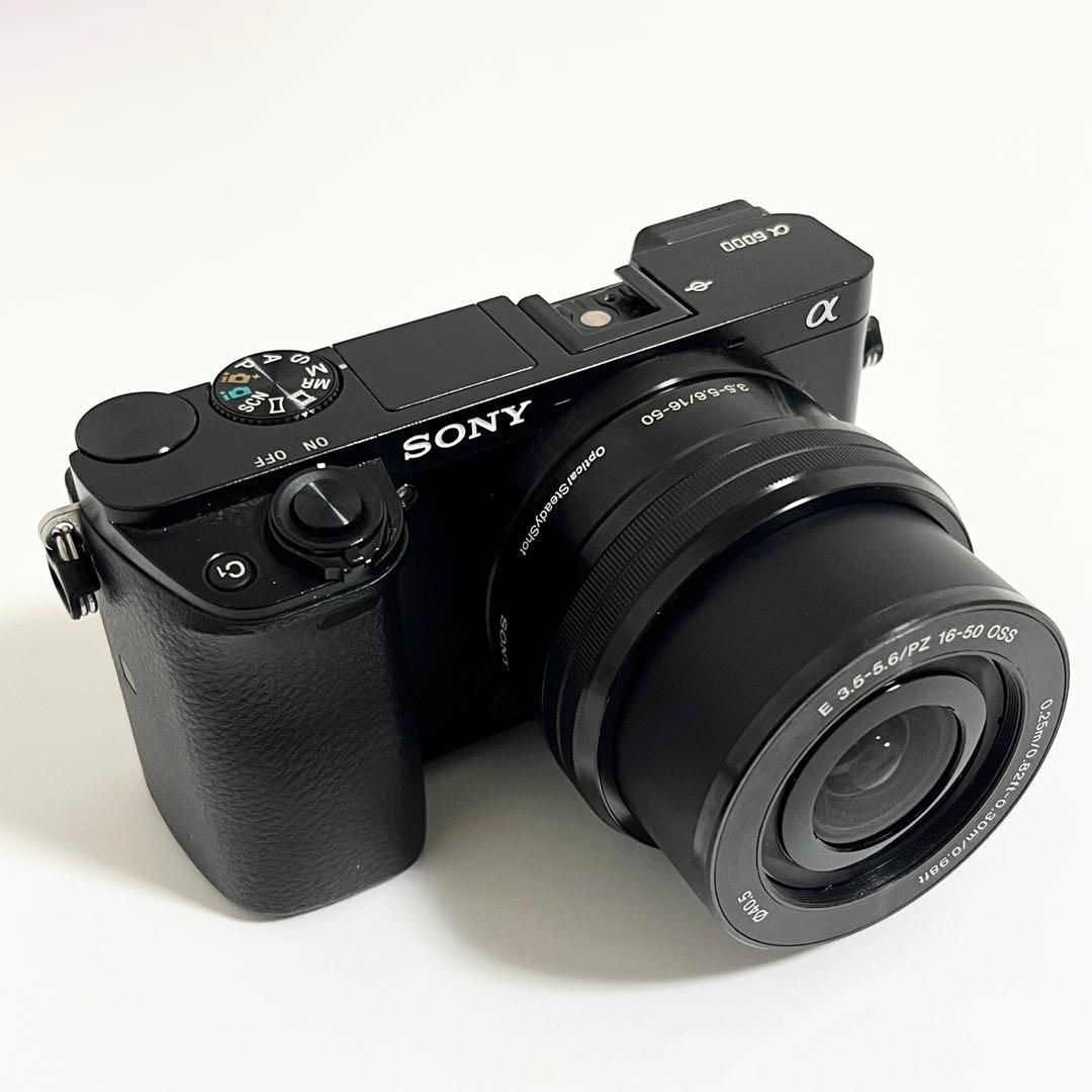 SONY α6000