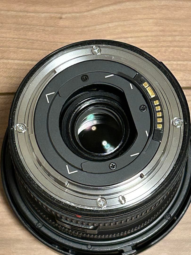 Canon EF 8-15mm f/4L USM フィッシュアイレンズ