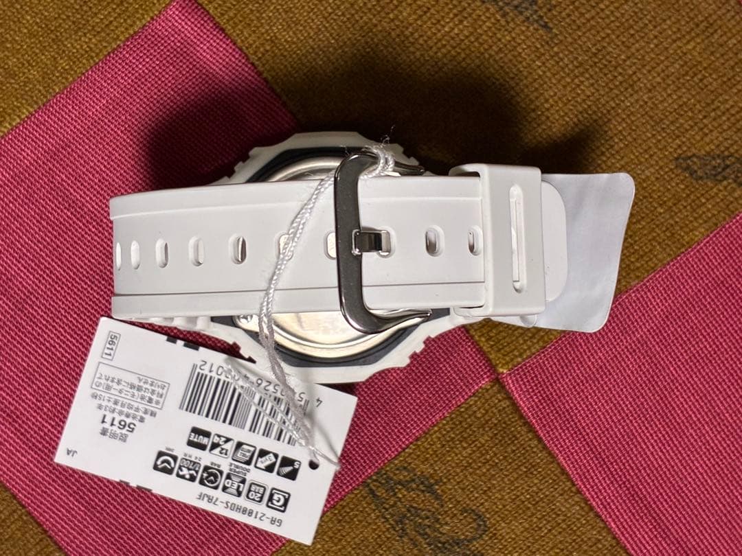 G-SHOCK GA-2100 ホワイトカシオーク未使用品