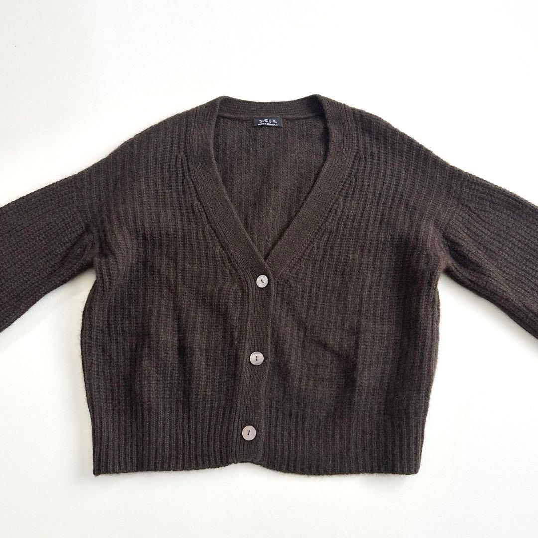 空飛ぶ羊　ヤクのバルーン袖カーディガン