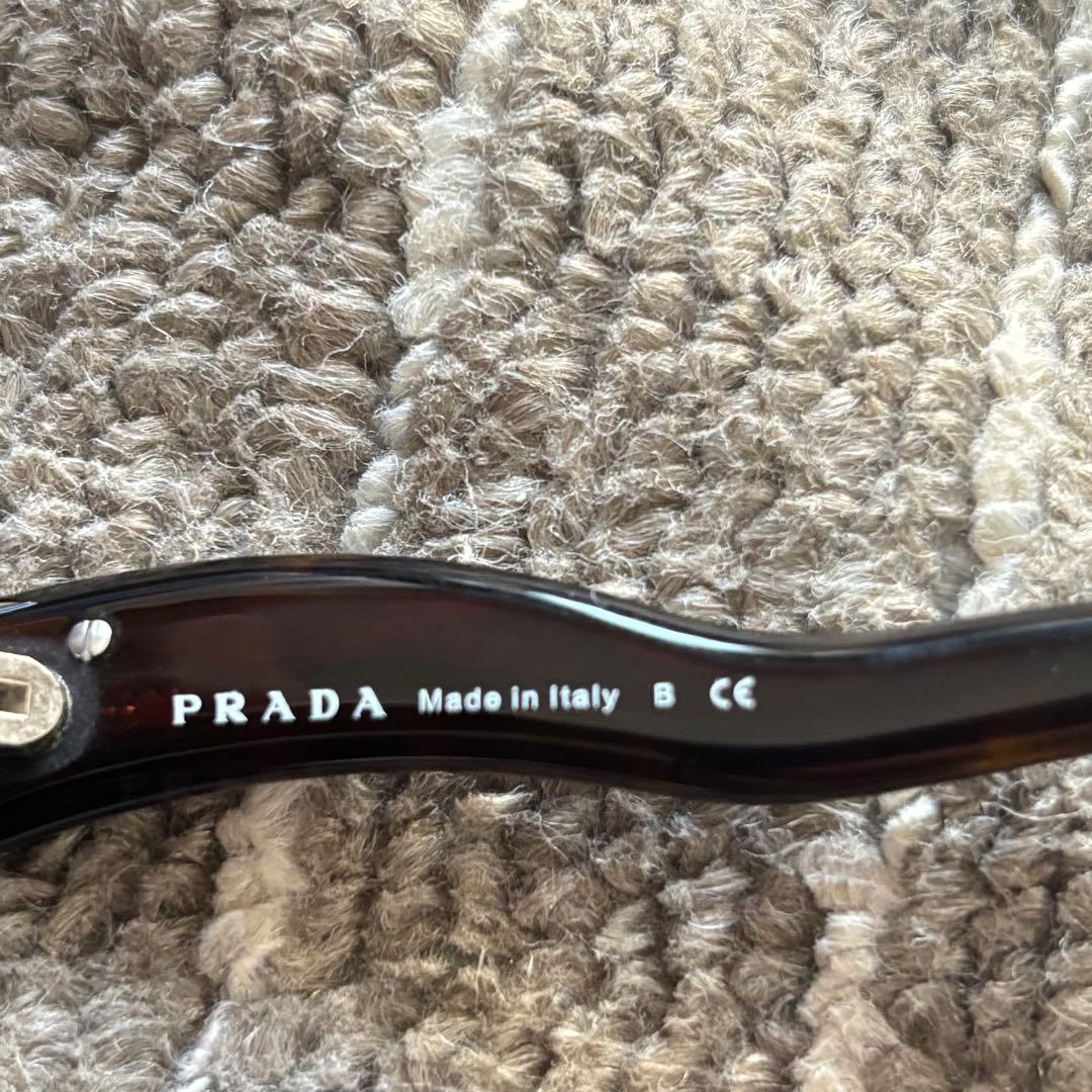 PRADA オーバーサイズサングラス ダークブラウン