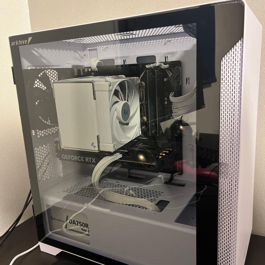 ゲーミングPC一式　RTX4070super マウス、キーボードセット