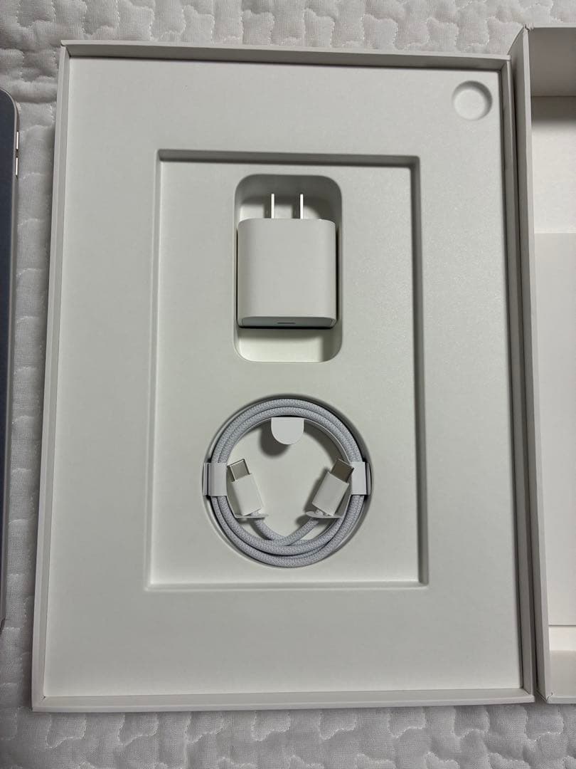 とも！11インチiPad Air (M2) Wi-Fi 256GB