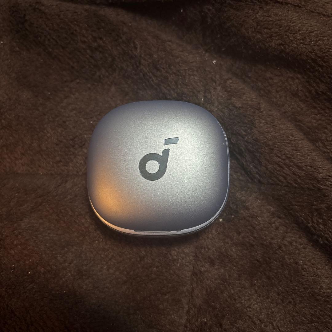 d ワイヤレスイヤホン グレー