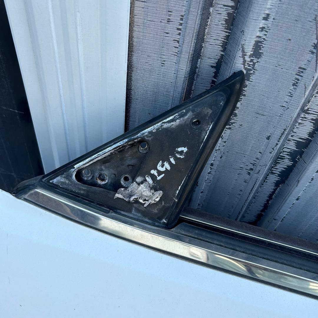 マークII GX71 左フロントドア ホワイト ワインレッド