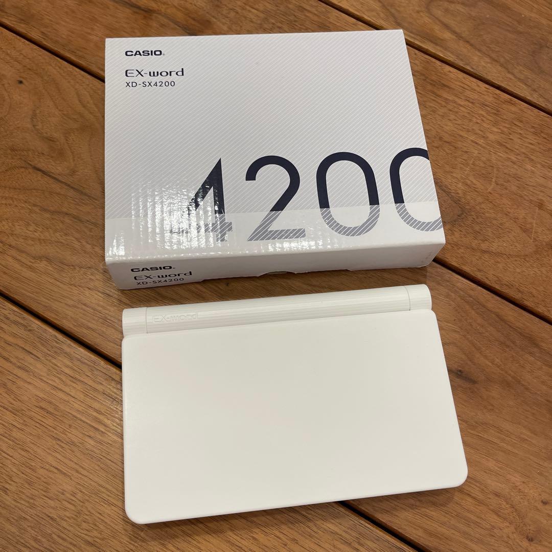 CACIO 電子辞書　EX-word XD-SX4200 ホワイト