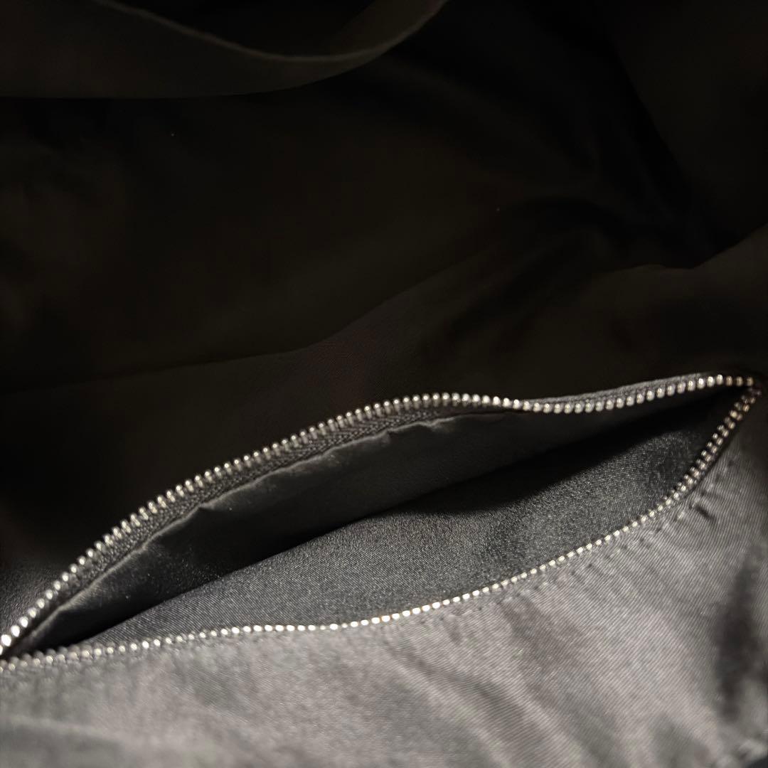 SQUARELINE ショルダーバッグ ブラック