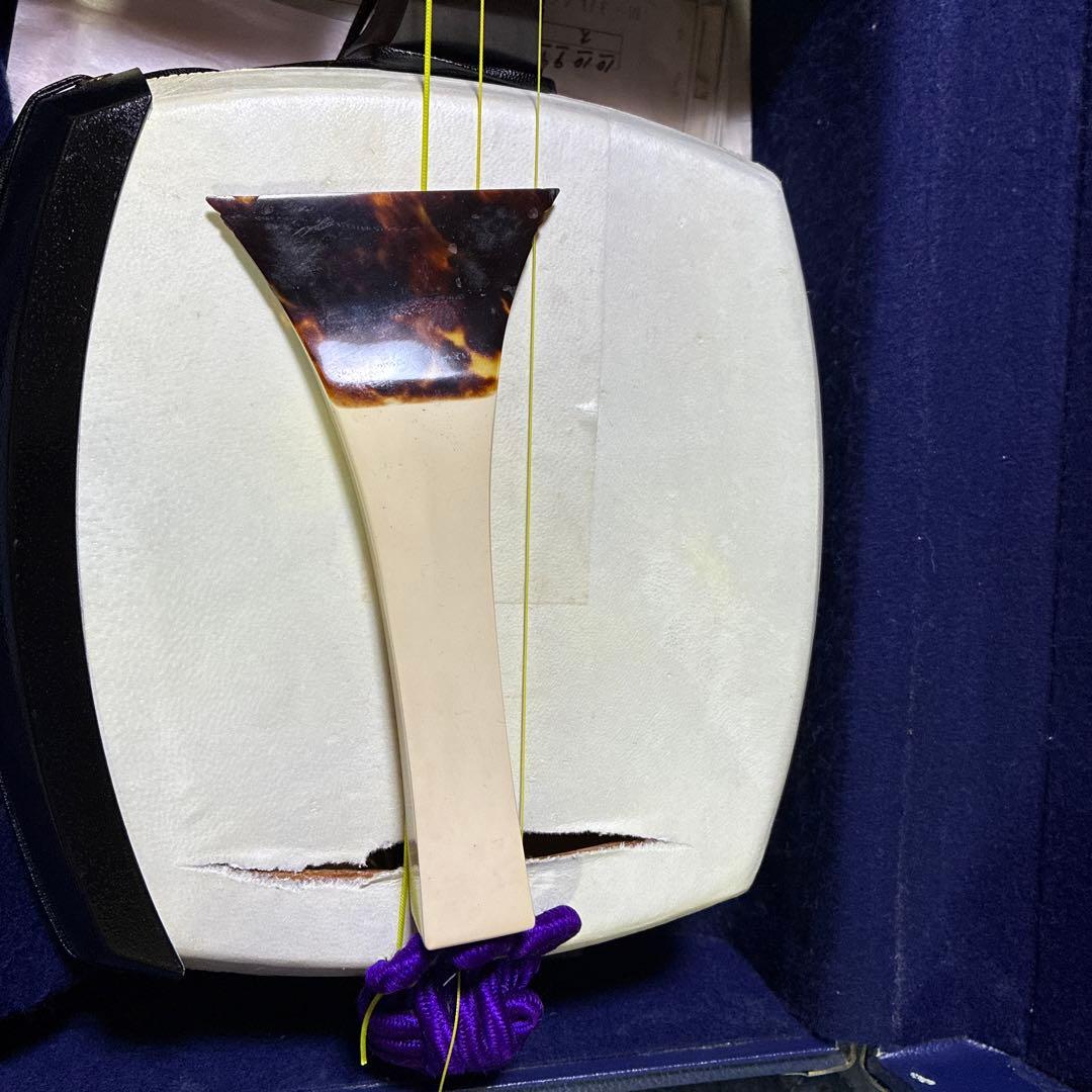 津軽三味線！沈みトチ入り紅木！