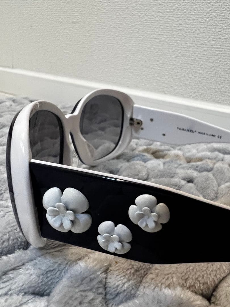 CHANEL フラワー装飾 サングラス