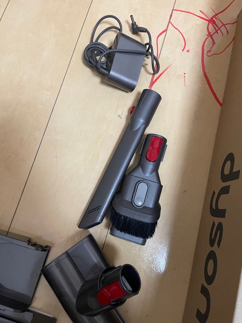 Dyson v12 sv30 detect slim 掃除機