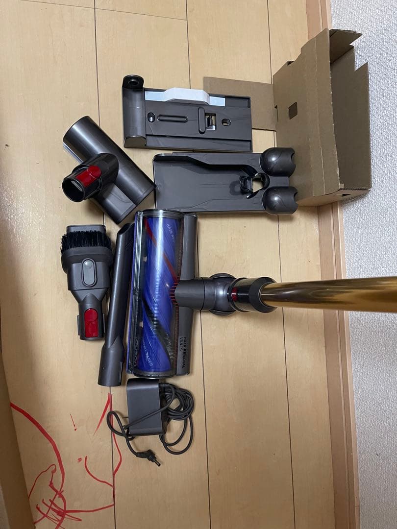 Dyson v12 sv30 detect slim 掃除機