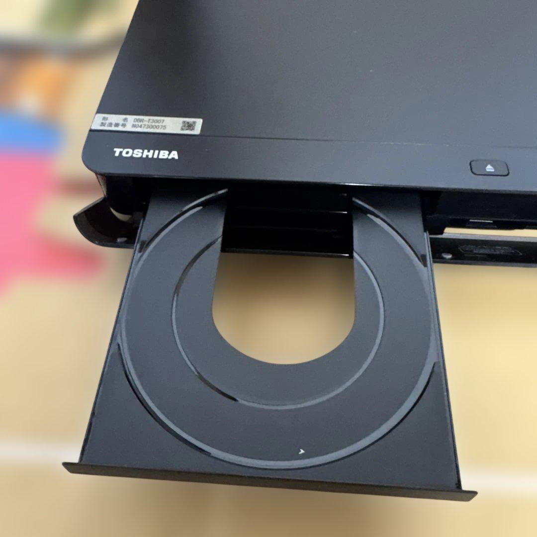 東芝ブルーレイレコーダー DBR-T3007 20117年製