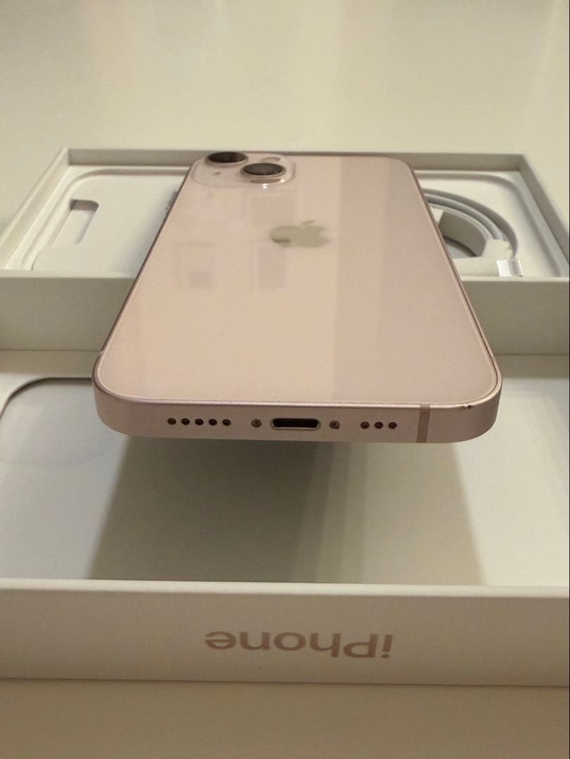 【極美品】Apple iPhone 13 128GB ピンク 本体　SIMフリー