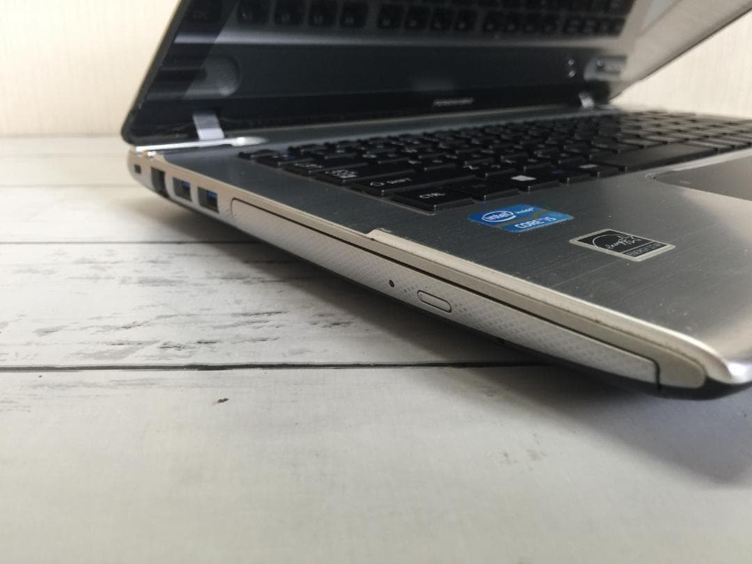 東芝 dynabook T642 14型TFT液晶 軽量コンパクトノートパソコン