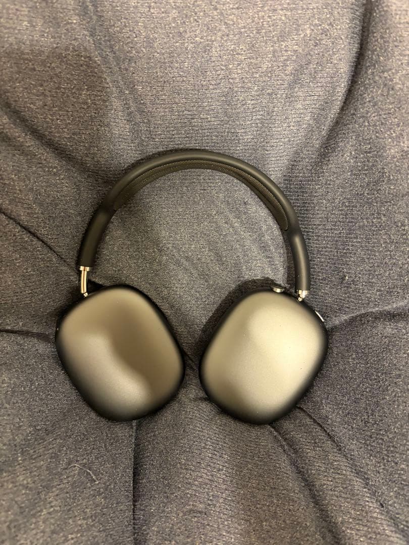 イヤホン AirPods max