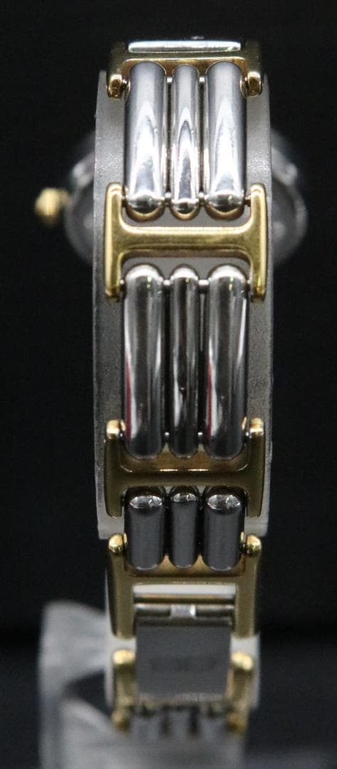 〇BALENCIAGA バレンシアガ レディース 腕時計 クォーツ 箱付き