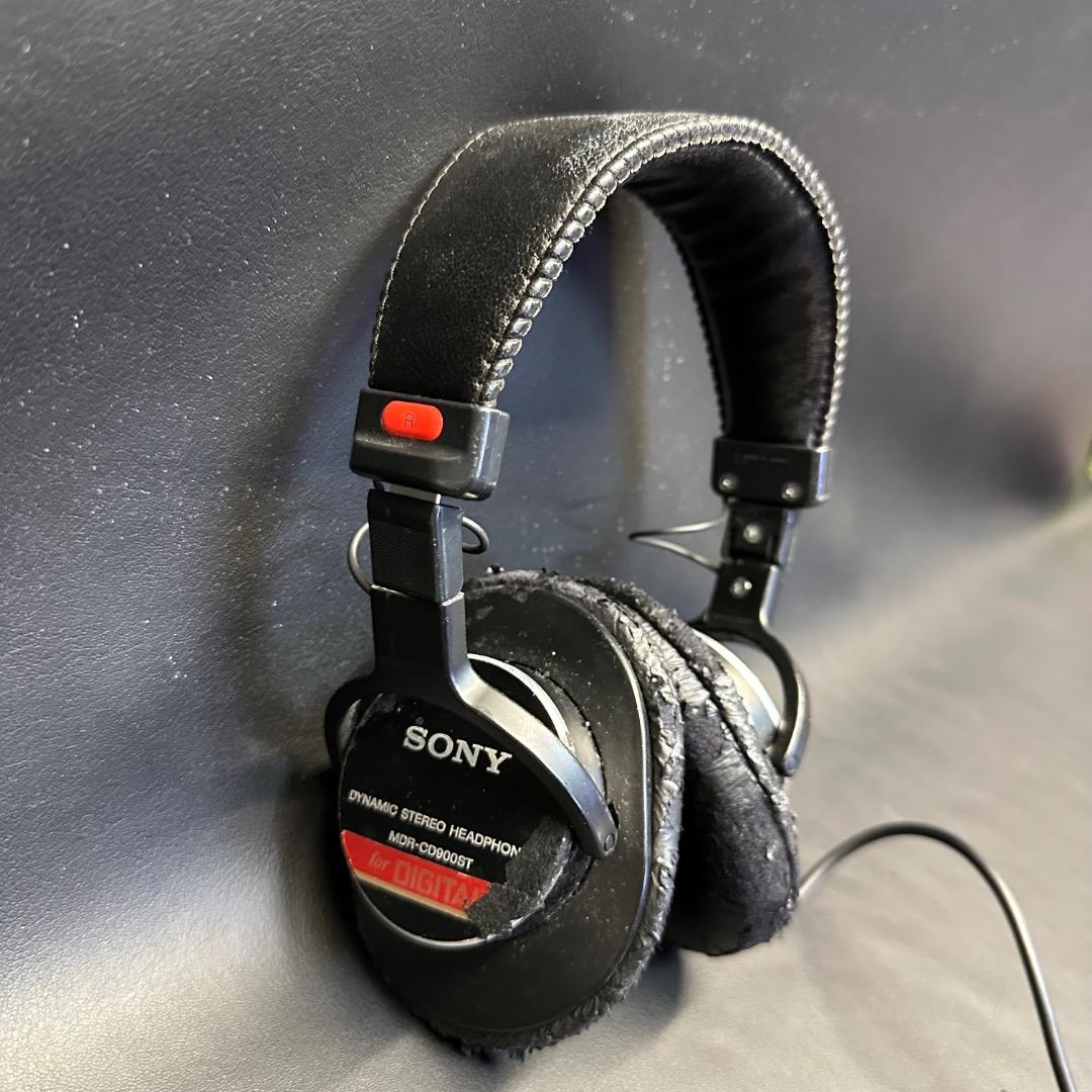 ♡Hb裏右1008 SONY 有線 密閉型スタジオモニターヘッドホン 黒